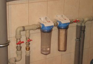 Установка проточного фильтра для воды в Волгограде